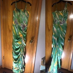 Mac Duggal red carpet gown